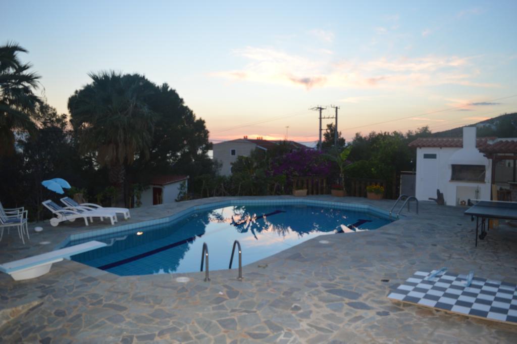 Villa Suites Lagonisi Luxury 외부 사진